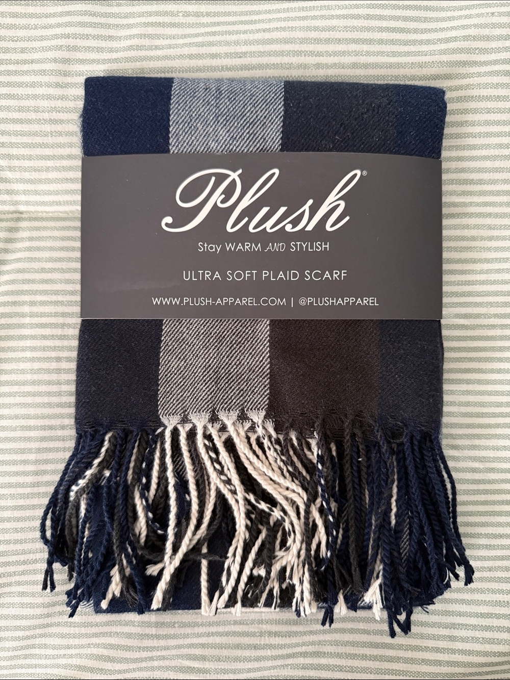 Plush Ultra Soft Plaid Scarf - Navy & Gray